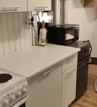 Pikkumustikka Daire