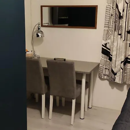 Pikkumustikka Daire *